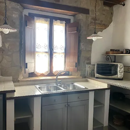 Borgo Vercallo Case la Selva