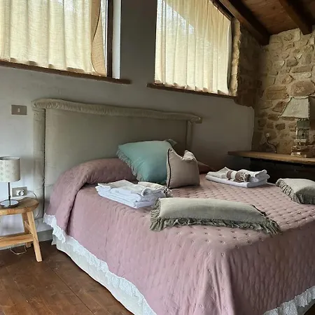 Bed & Breakfast Borgo Vercallo Case la Selva