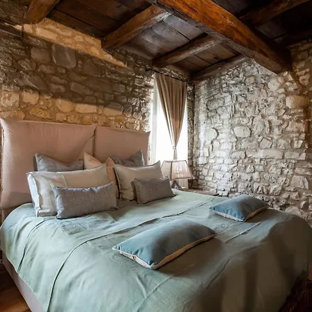 Borgo Vercallo