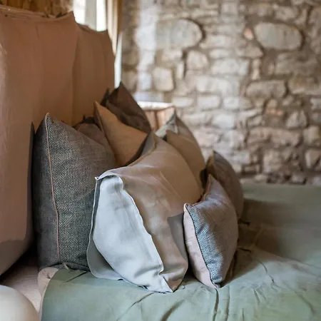 Borgo Vercallo Bed & Breakfast